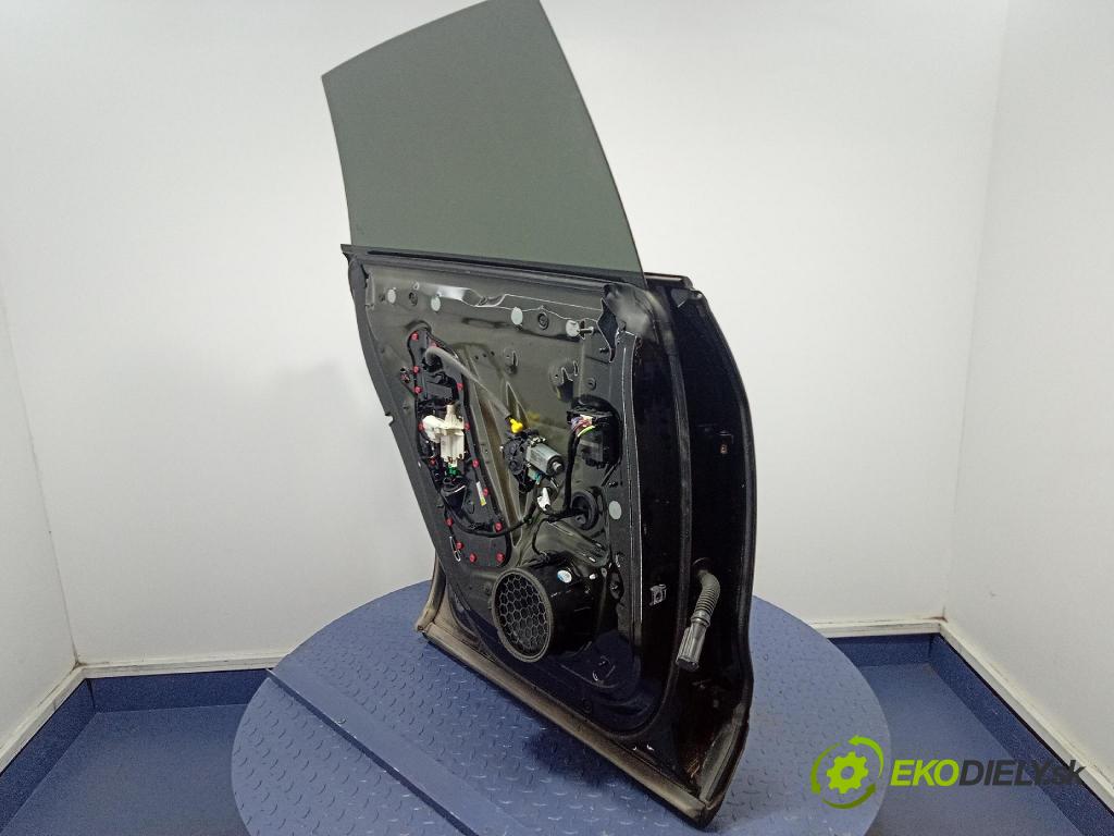 Audi SQ8 2022 dveře Zad: Vlevo, odjet: 