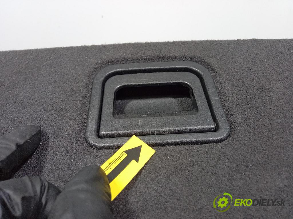 Audi A4 2009 koberec do auta