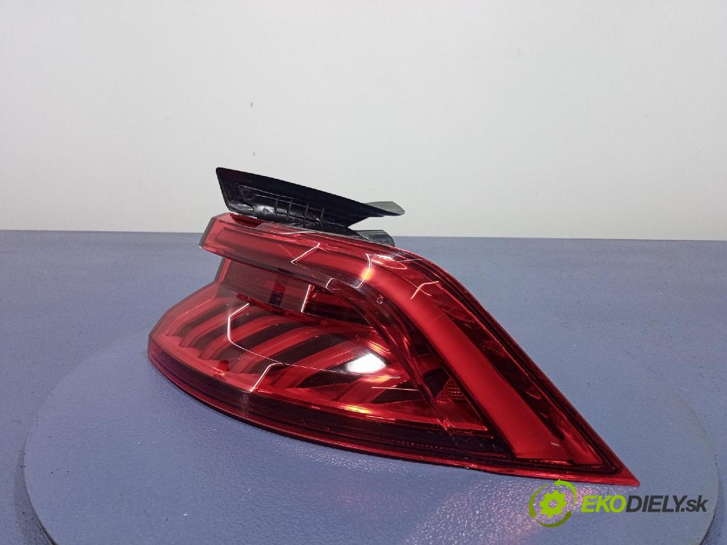 Audi SQ8 2022 světlo Zad: Práva: Mimo: 4M8945070B