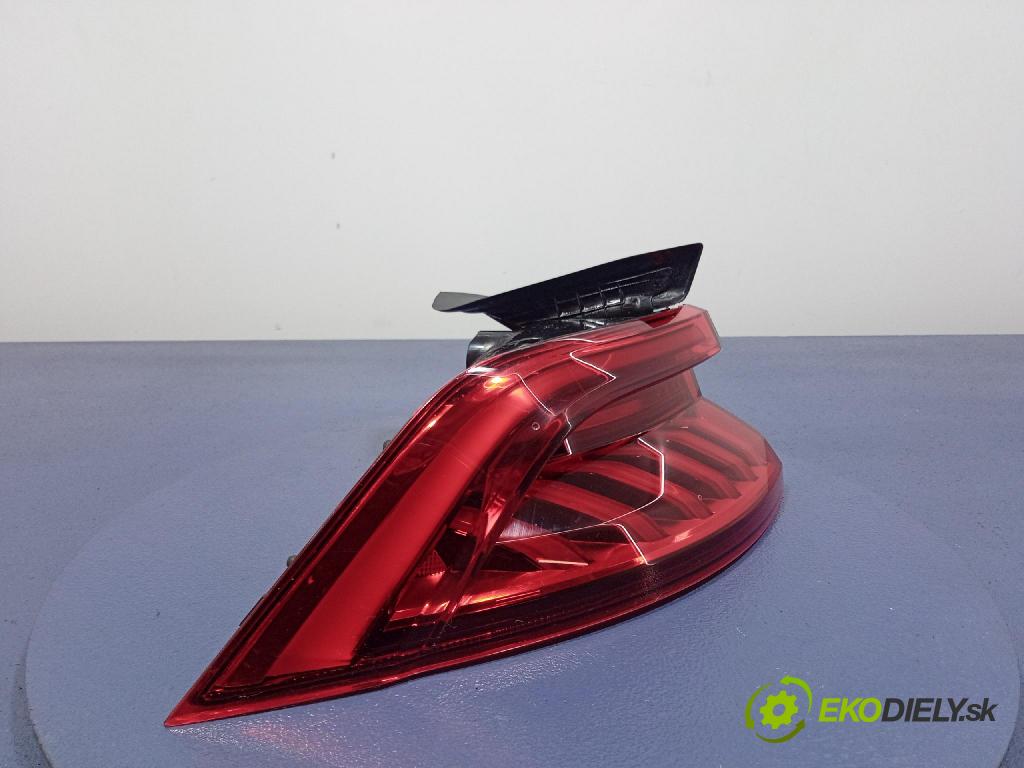 Audi SQ8 2022 světlo Zad: levá Mimo: 4M8945069B