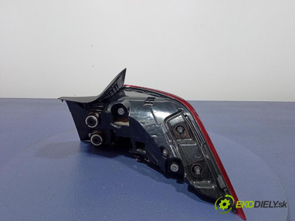 Audi SQ8 2022 světlo Zad: levá Mimo: 4M8945069B