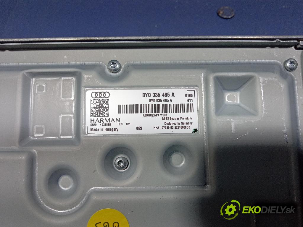 Audi SQ8 2022 Zesilovač: Radio Navigace 8Y0035465A
