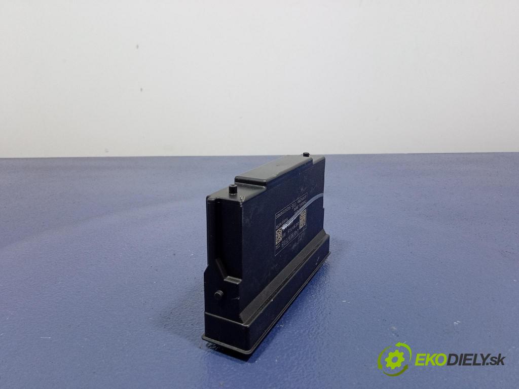 Audi SQ8 2022 řídící jednotka Sedačka: 4M8959760B