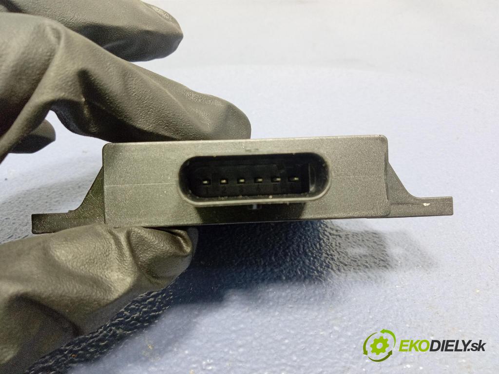 Audi SQ8 2022 řídící jednotka 4M8907159B