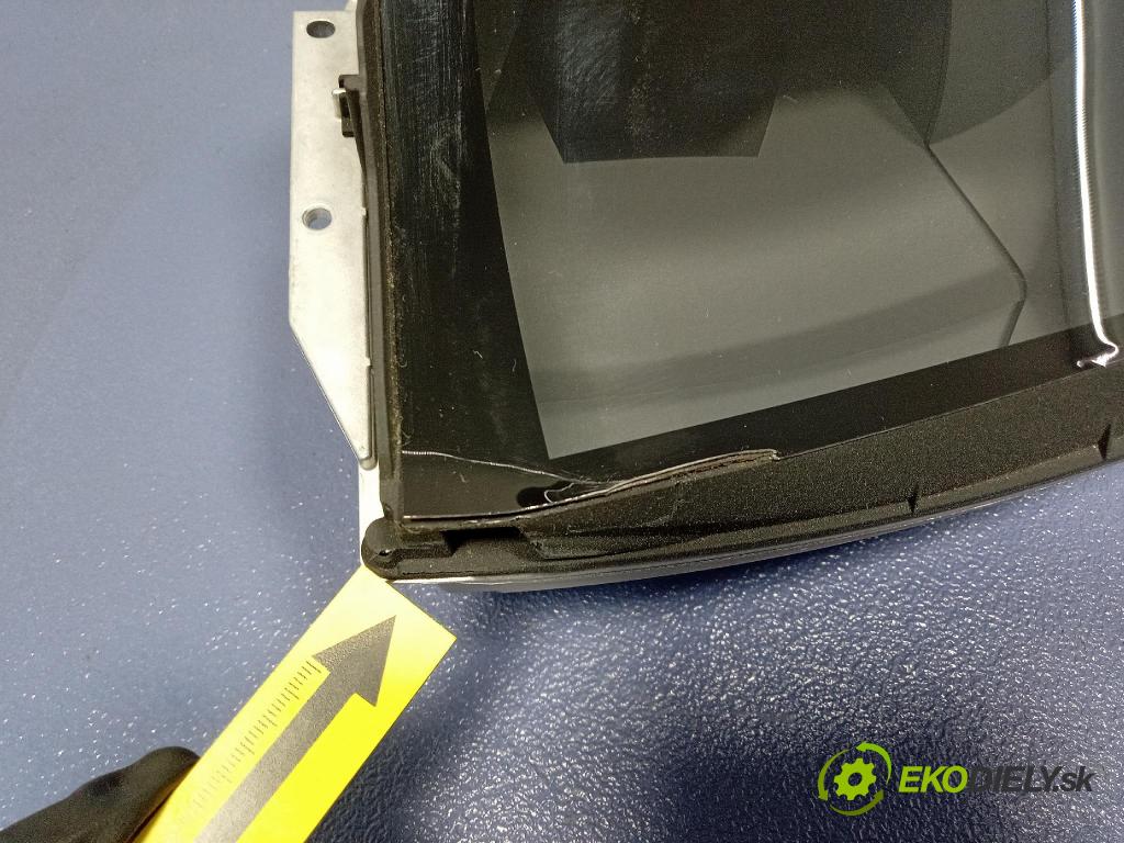 Audi SQ8 2022 displej Radio / GPS 4M8919617H