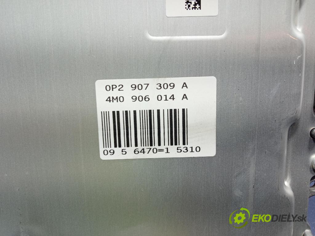 Audi SQ8 2022 řídící jednotka Motor: 0P2907309A