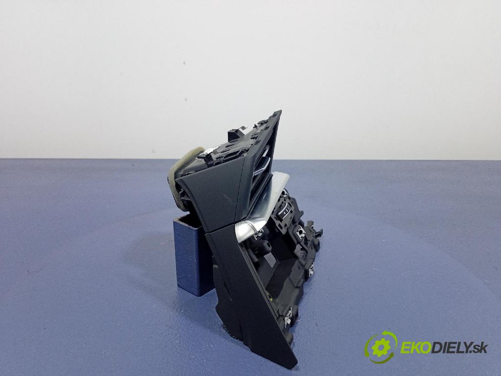 Audi SQ8 2022 Mřížky Proud vzduchu Vzduch: 4M8820901H