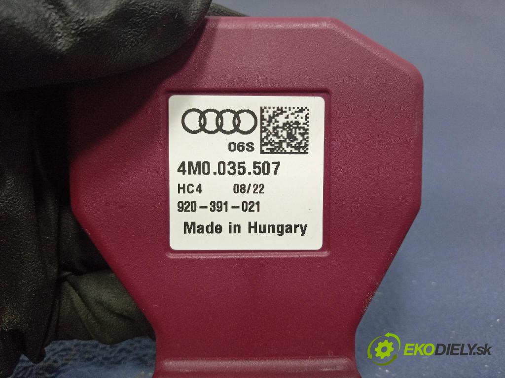 Audi SQ8 2022 Zesilovač: Letecký / GPS 4M0035507