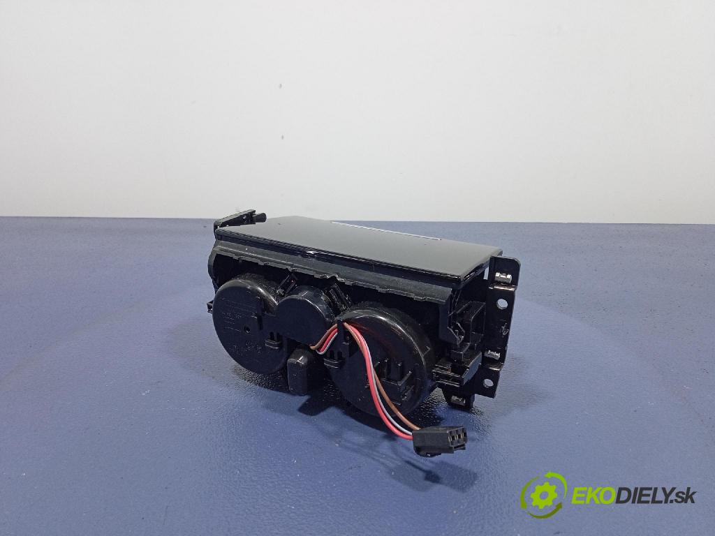 Audi SQ8 2022 kastlík 4M8862533C