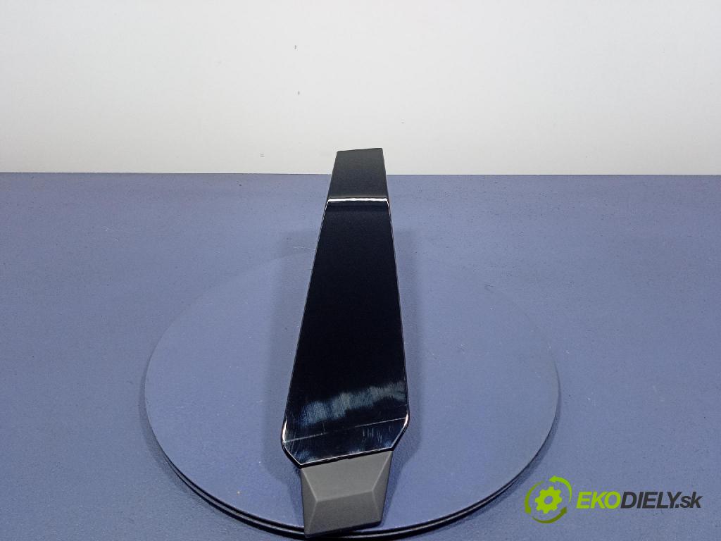 Audi SQ8 2022 lišta Dekoratívní: 4M8853289T