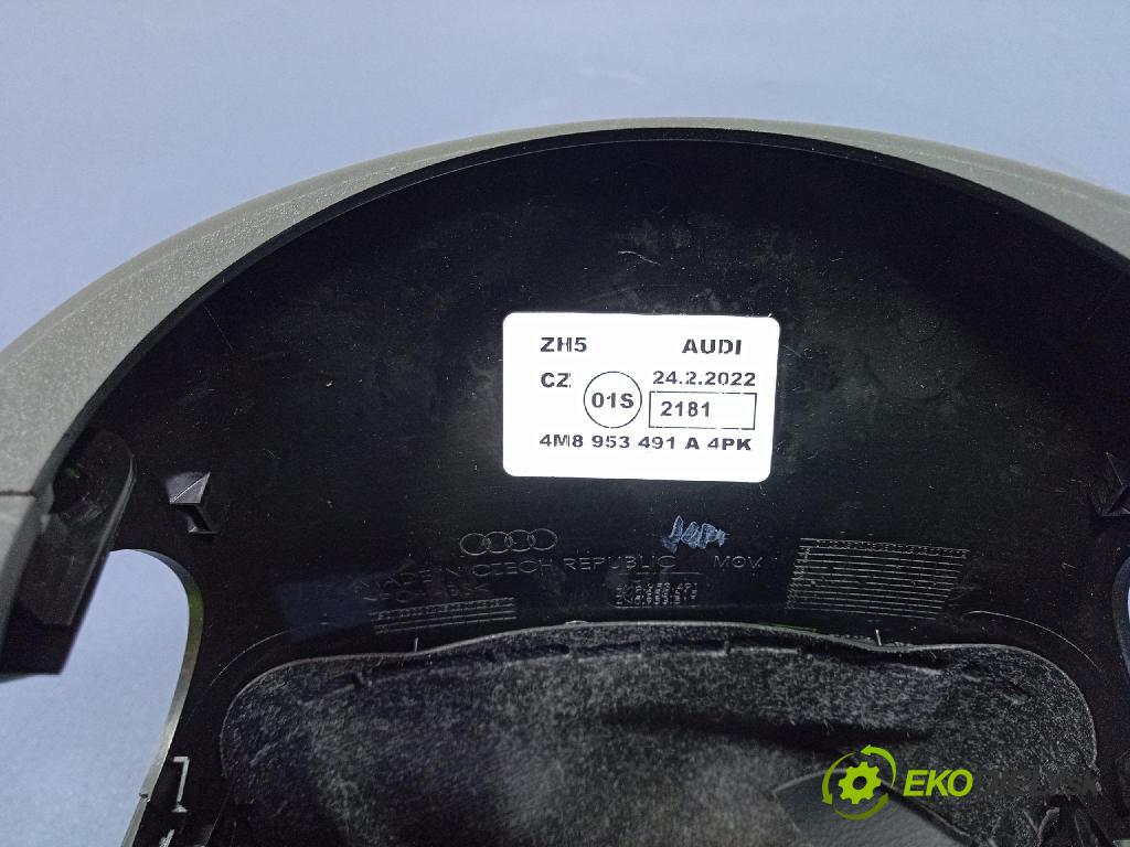 Audi SQ8 2022 kryt Plast: Interiéry: 4M8953516D