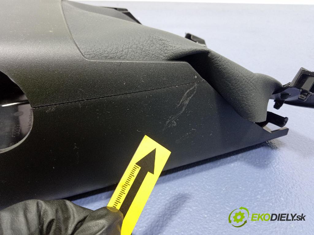 Audi SQ8 2022 kryt Plast: Interiéry: 4M8953516D