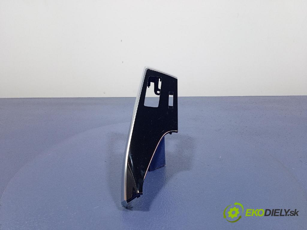 Audi SQ8 2022 lišta Dekoratívní: Uvnitř 4M8857237