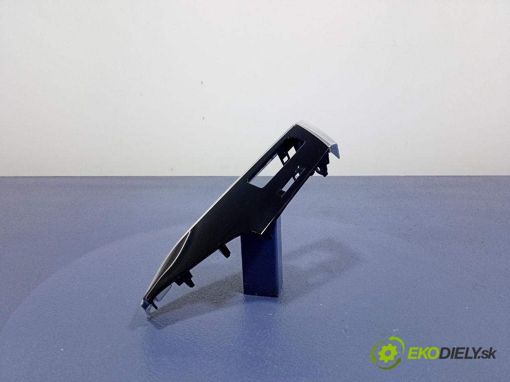 Audi SQ8 2022 lišta Dekoratívní: Uvnitř 4M8857237