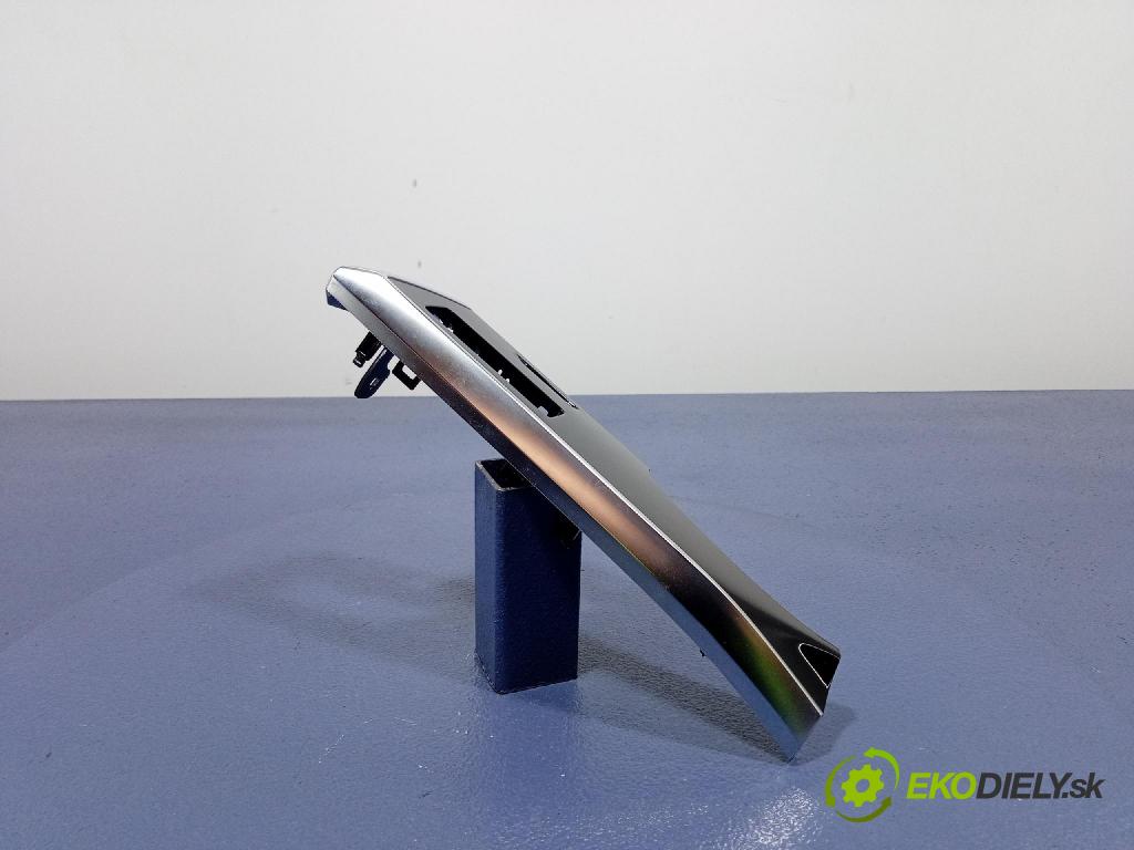 Audi SQ8 2022 lišta Dekoratívní: Uvnitř 4M8857237