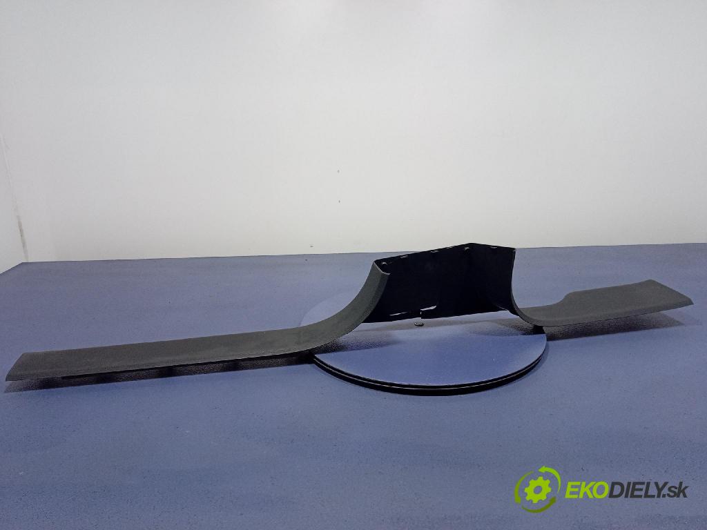 Audi SQ8 2022 kryt Plast: Interiéry: 4M0853369D