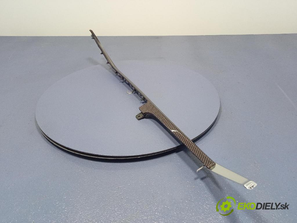 Audi SQ8 2022 lišta Dekoratívní: 4M8864556BD