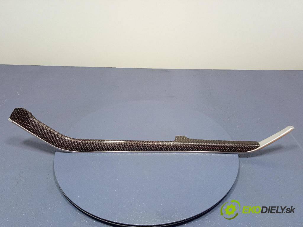 Audi SQ8 2022 lišta Dekoratívní: 4M8864555BH