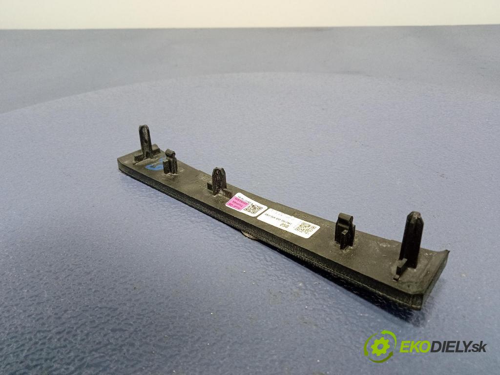 Audi SQ8 2022 lišta Dekoratívní: 4M8864893BB