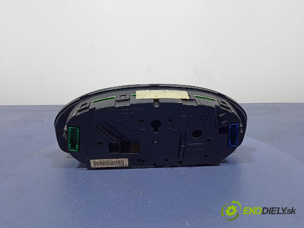 Vw Passat 2002 Přístrojová deska 3B0920827