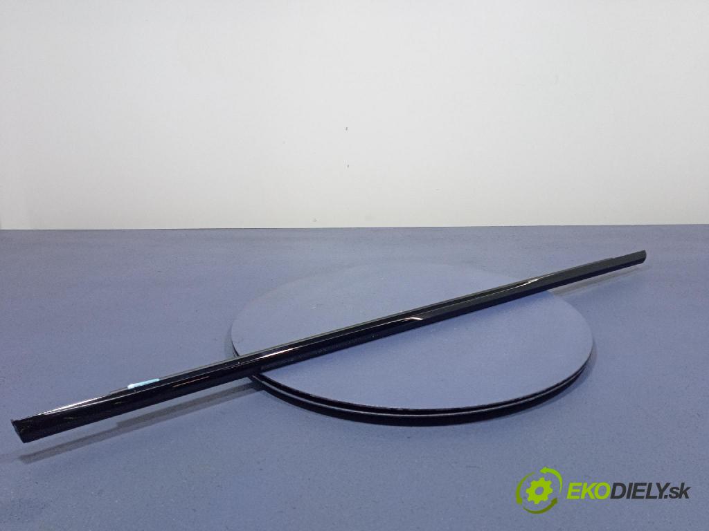 Audi SQ8 2022 lišta Dekoratívní: 4M8839476C