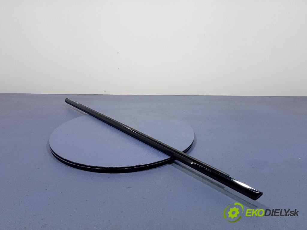 Audi SQ8 2022 lišta Dekoratívní: 4M8839476C