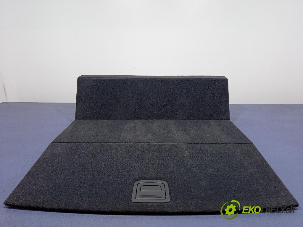 Audi SQ8 2022 koberec do auta 4M8863462B