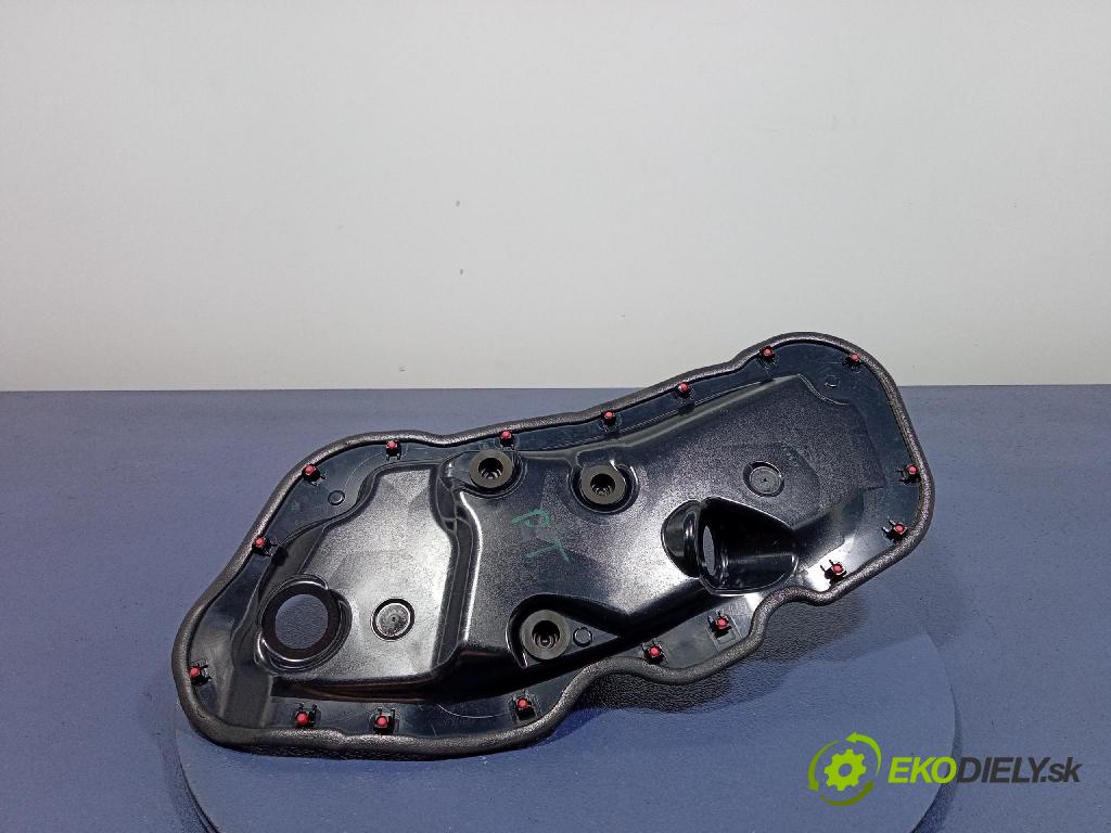 Audi SQ8 2022 zvuková izolace 4M8839104