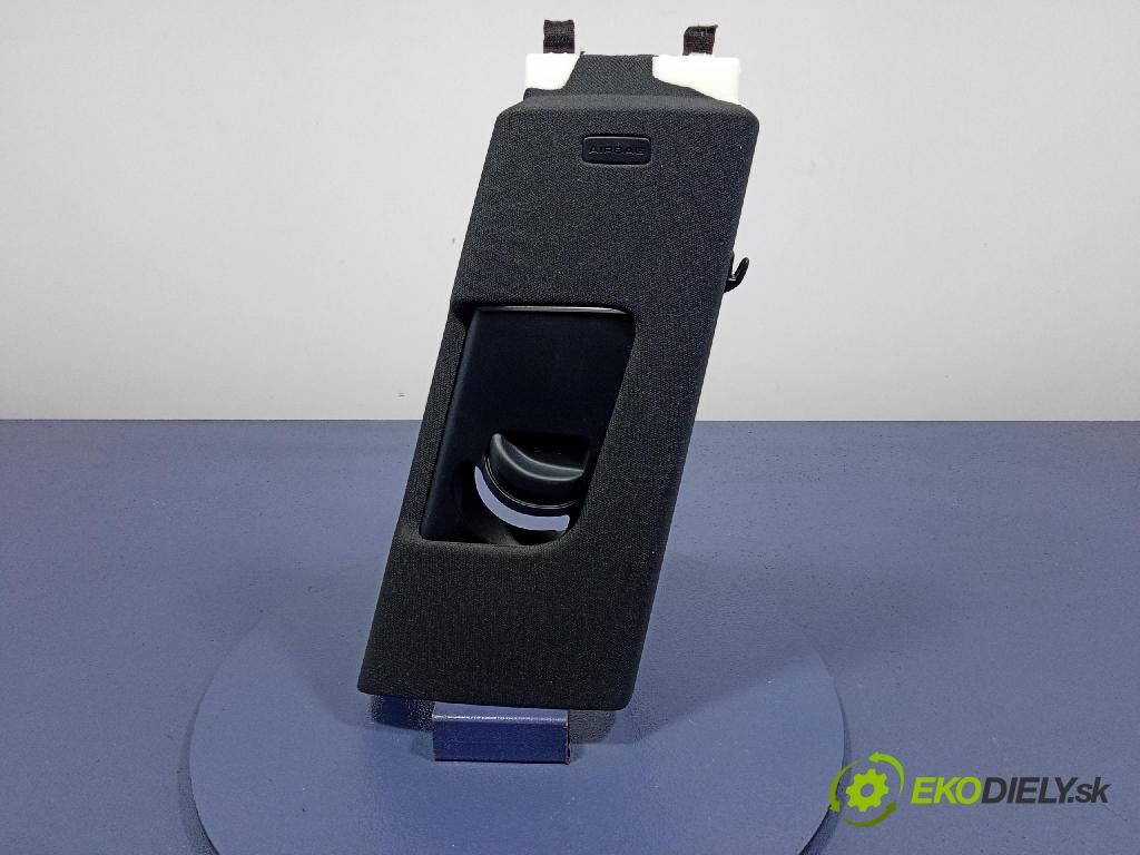 Audi SQ8 2022 kryt Plast: Interiéry: 4M8867244