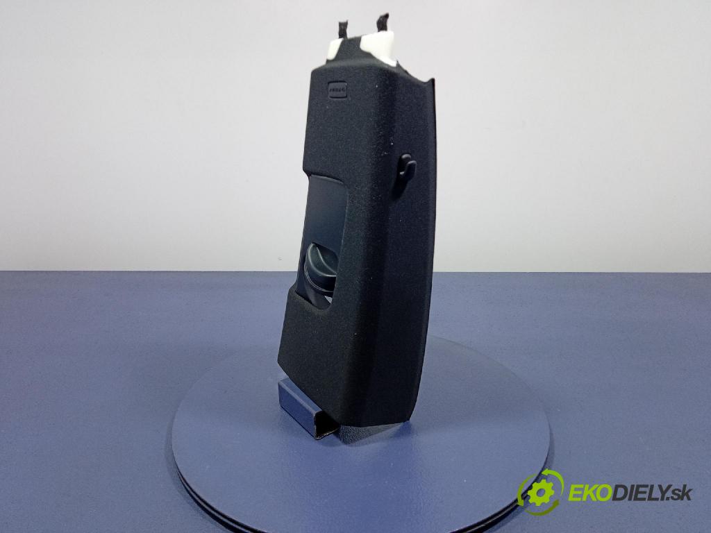 Audi SQ8 2022 kryt Plast: Interiéry: 4M8867244