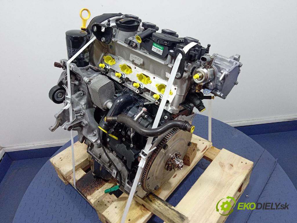 Audi A4 2009 motor Benzín CDH