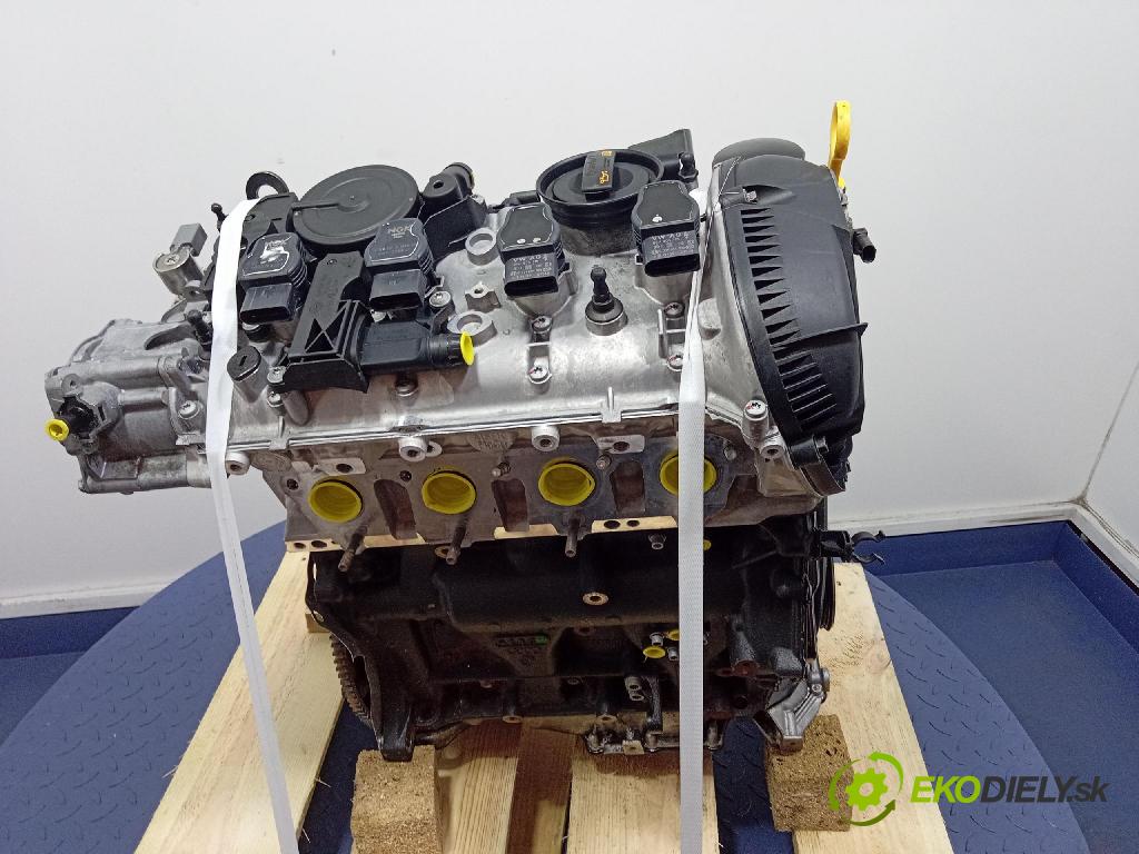 Audi A4 2009 motor Benzín CDH