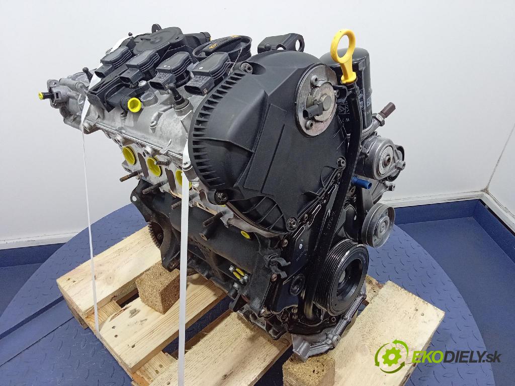 Audi A4 2009 motor Benzín CDH