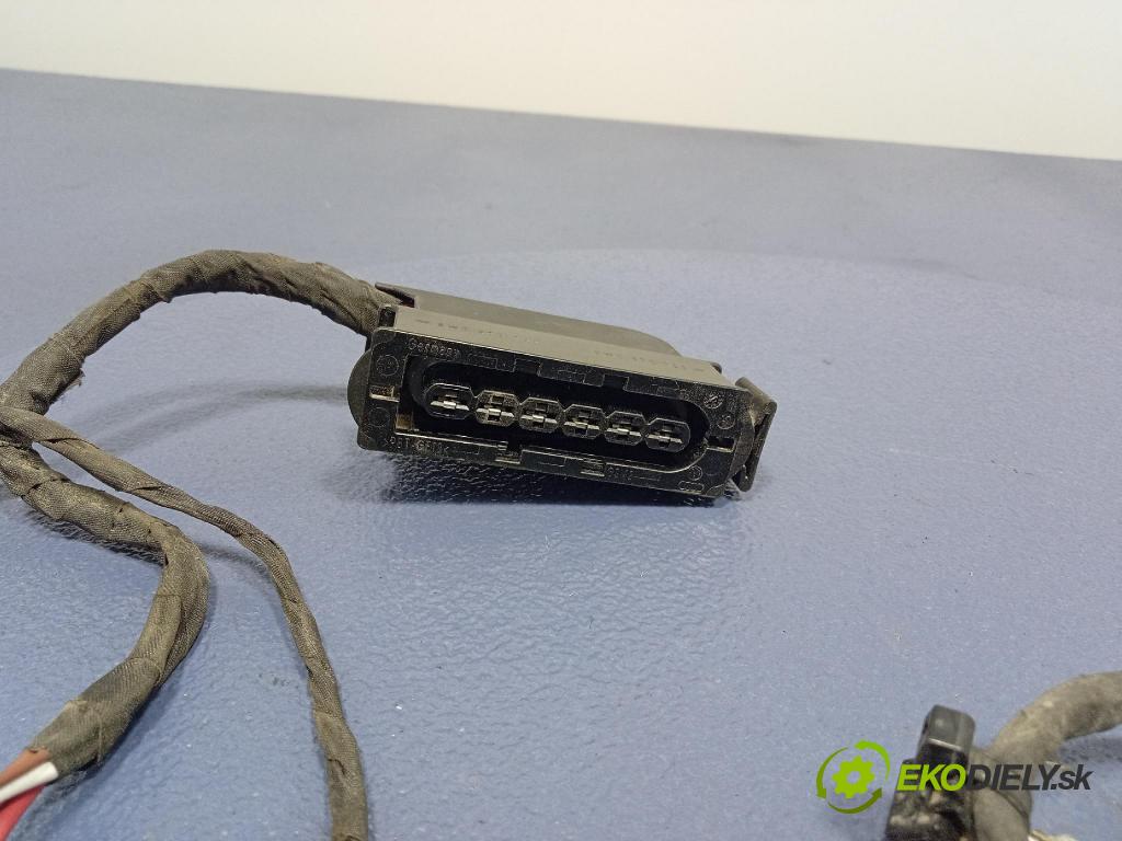 Audi SQ8 2022 instalace Elektrický: 4M0971727S