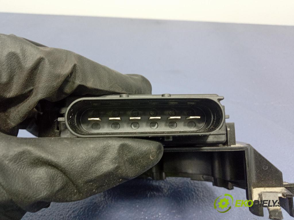 Audi SQ8 2022 řídící jednotka 4M4906121B