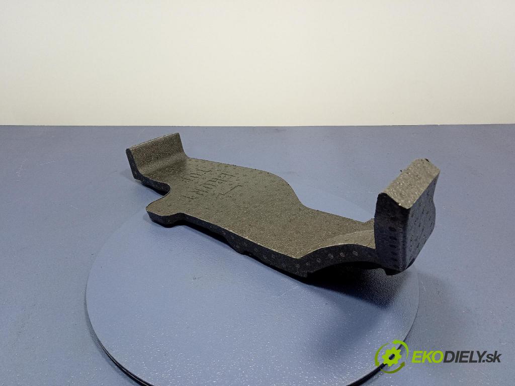 Audi SQ8 2022 zvuková izolace 4M0864790