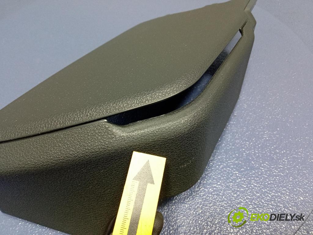 Audi SQ8 2022 kryt Plast: Interiéry: 4M8863488