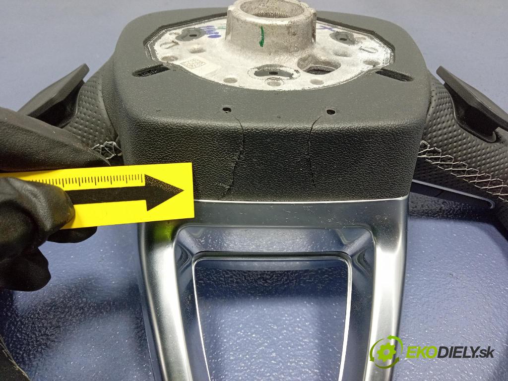 Audi SQ8 2022 volant 4M8419091Q