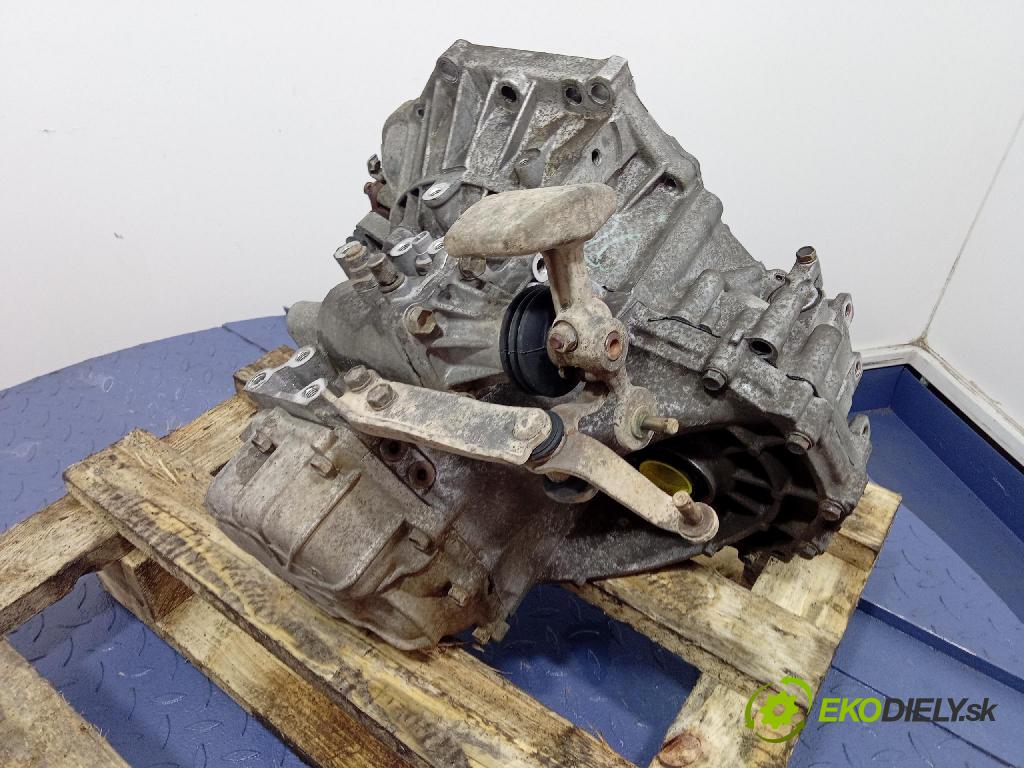 Toyota Avensis 2004 převodovka Ozubené kola: Manualna 33111-05010