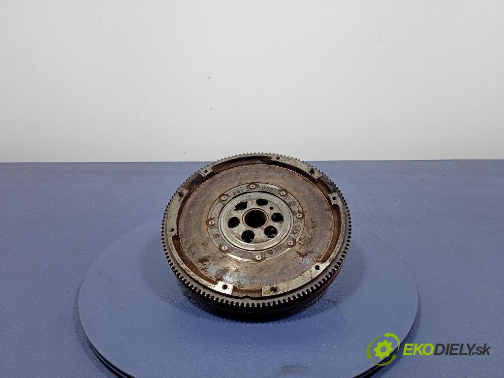 Vw Golf 2011 Spojka: / kolo Dvouhmotový 03L105266BS