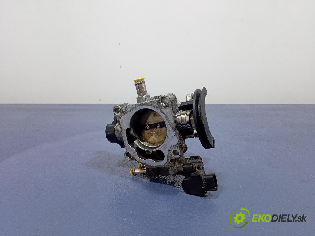 Toyota Avensis 2004 škrticí klapka 22210-0D130