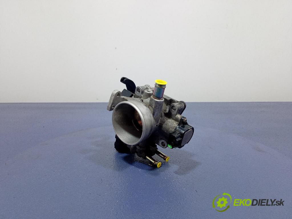 Toyota Avensis 2004 škrticí klapka 22210-0D130