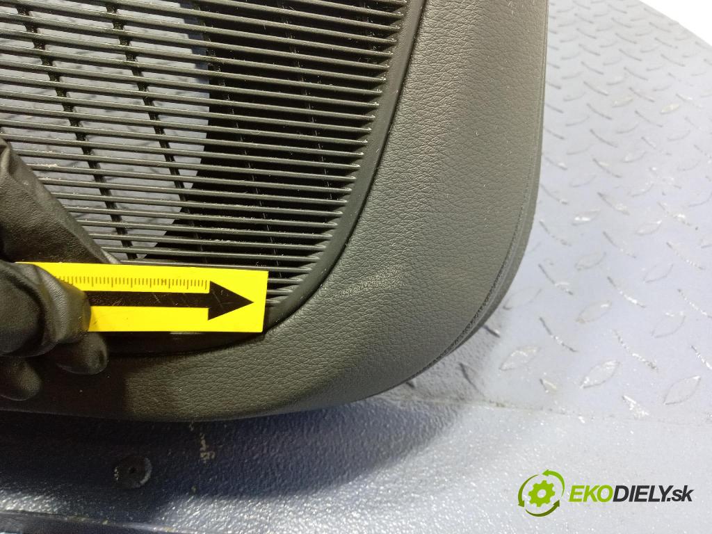 Audi SQ8 2022 Tapacír: dveře Zad: levá