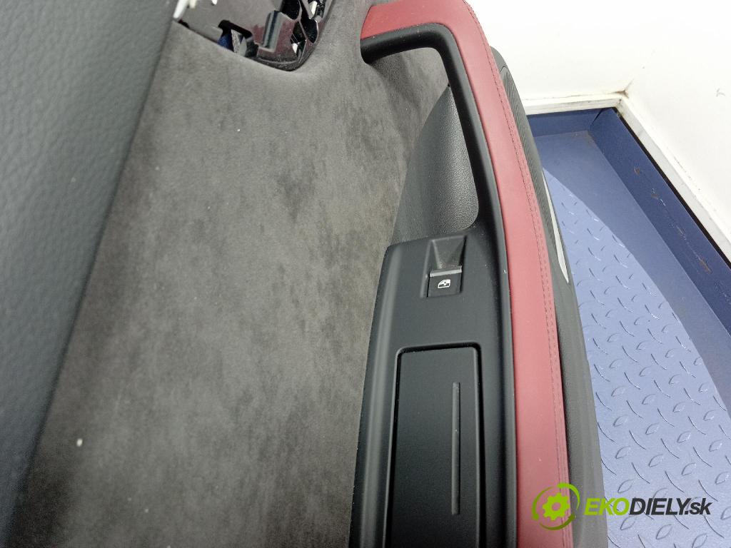 Audi SQ8 2022 Tapacír: dveře Zad: levá