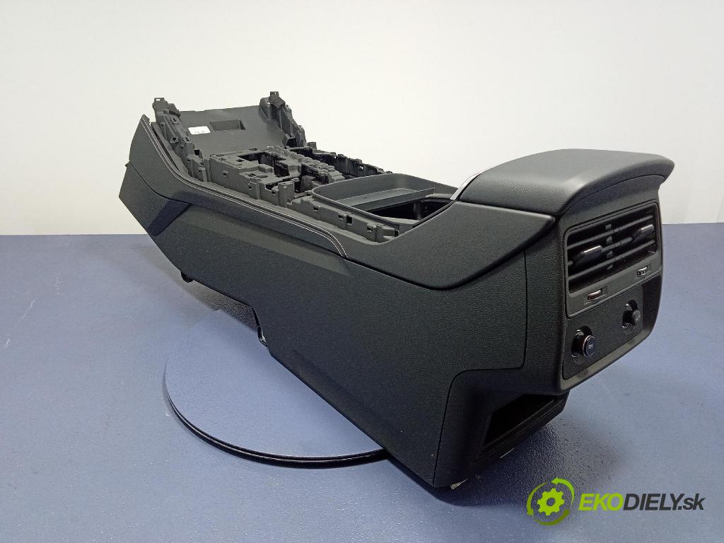 Audi SQ8 2022 Tunel: Střední: 4M8863244K