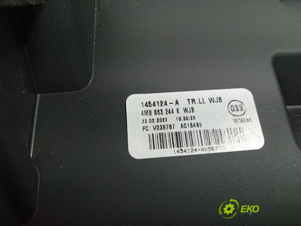 Audi SQ8 2022 Tunel: Střední: 4M8863244K