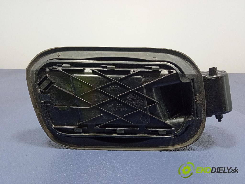 Audi SQ8 2022 Klapka nádrže paliva 4M8809906