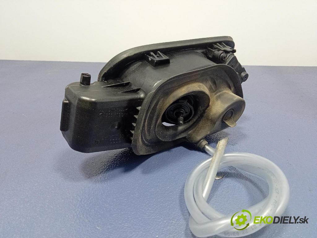 Audi SQ8 2022 Klapka nádrže paliva 4M8809906