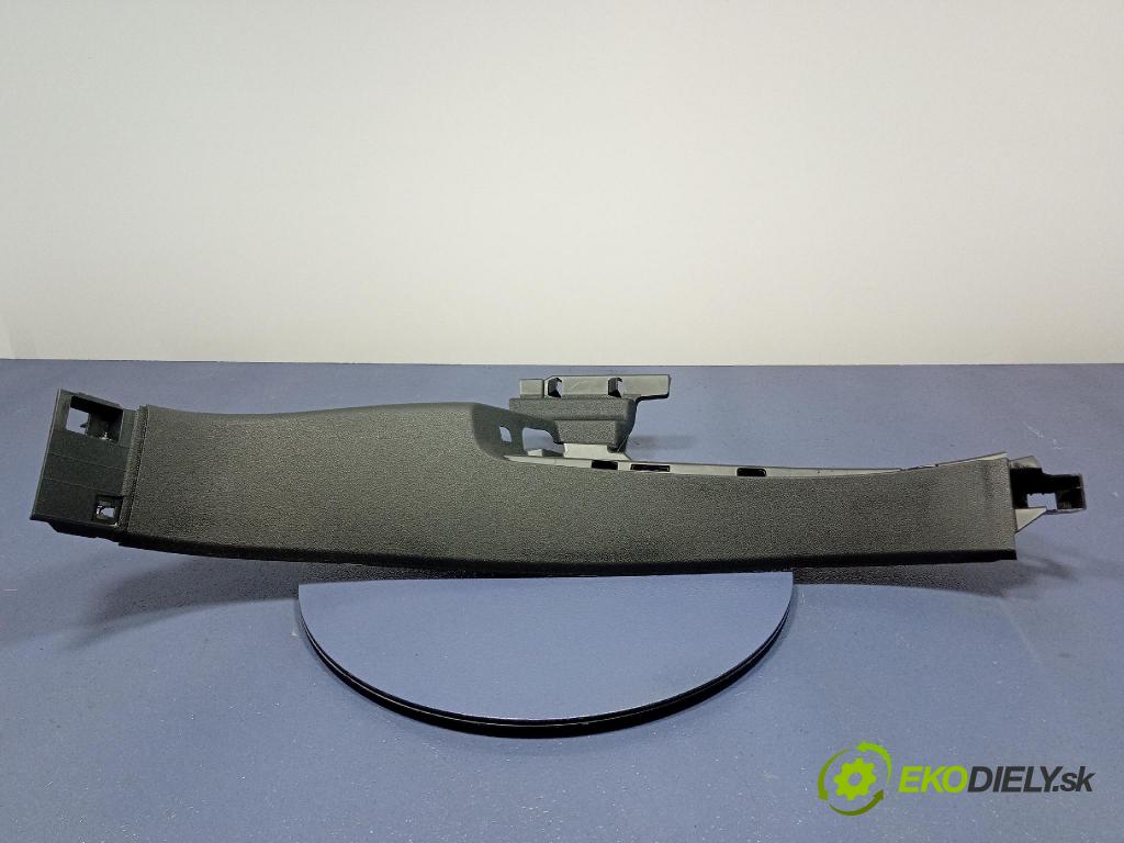 Audi SQ8 2022 kryt Plast: Interiéry: 4M8867767