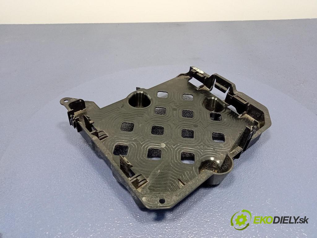 Audi SQ8 2022 řídící jednotka 4M0907650C